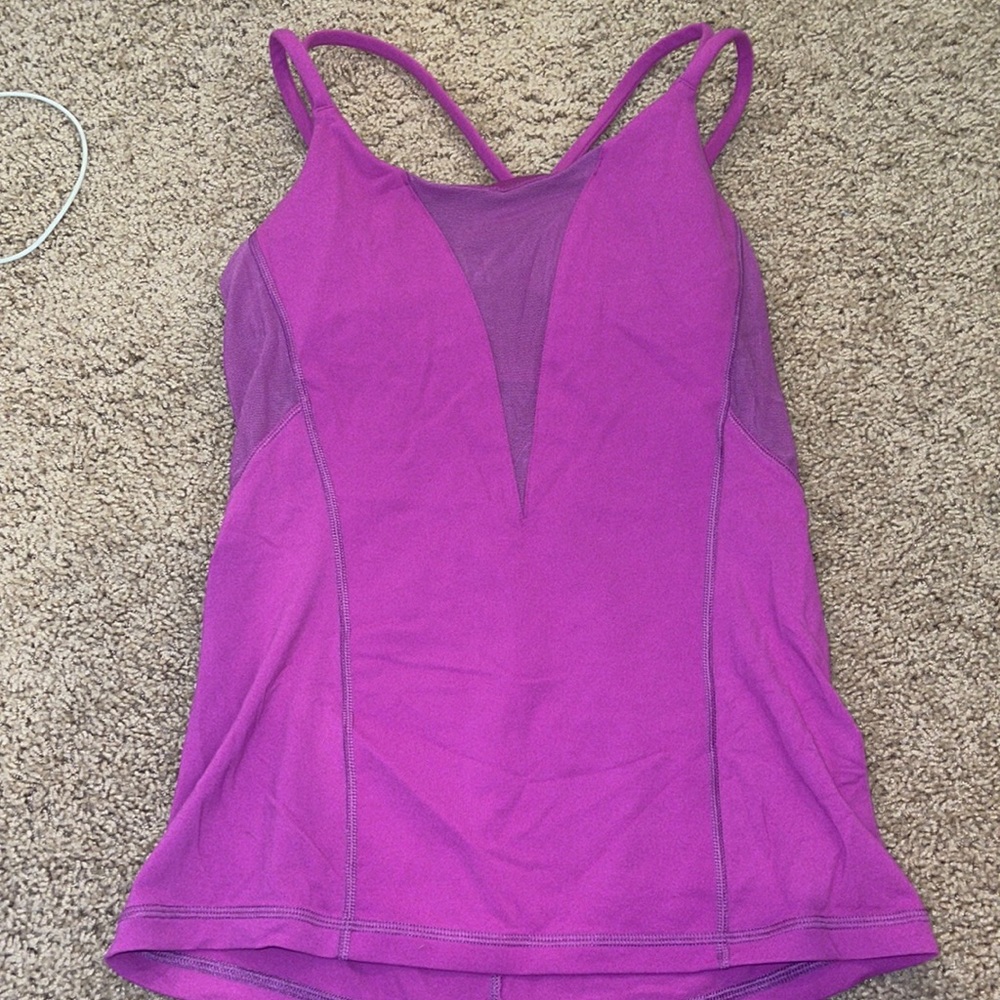 Lululemon cross back mesh tank. Size 6.